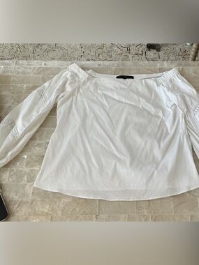 White House Black Market White Long-Sleeve Lace-Trim Blouse